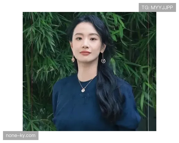 李梦又换豪车了，这生活实在离谱，普通人咋活？